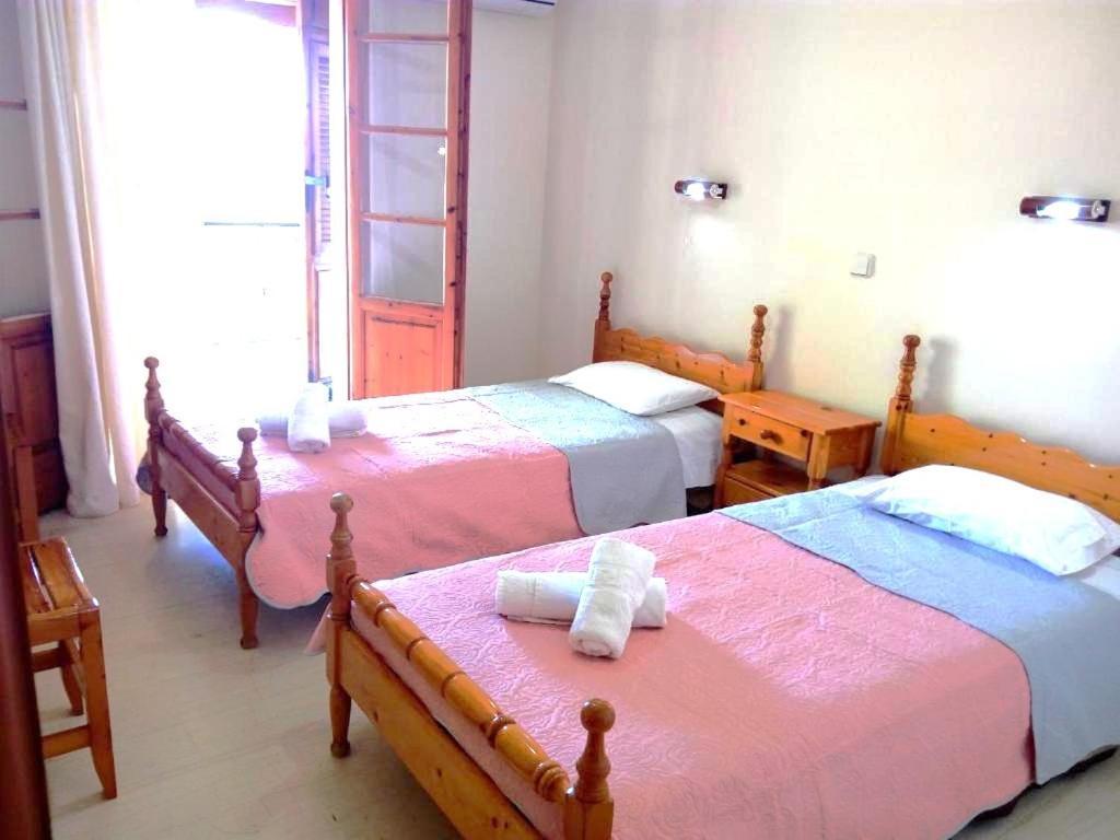 Athina Apartments อาร์กาซี ภายนอก รูปภาพ